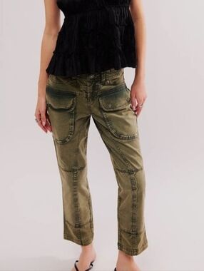 Free People Hot In It Olive Green Cargo Crop Pants